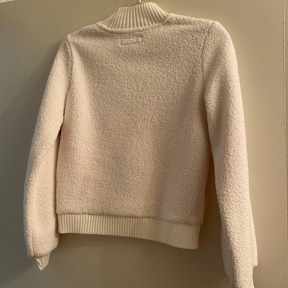 Abercrombie & Fitch Beige Cozy Sherpa Fleece